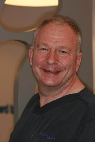 Dr Ian Seddon